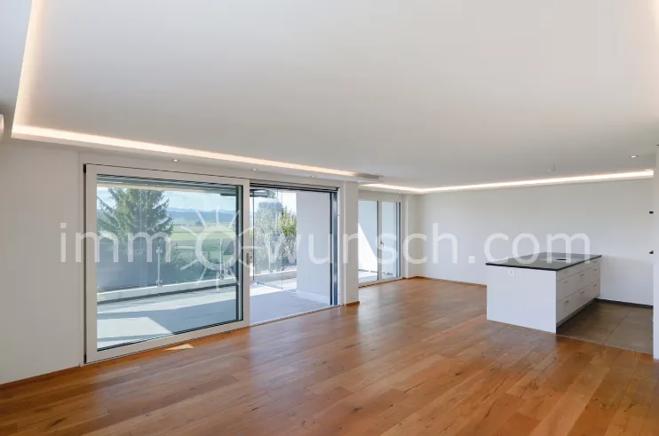 Appartamento moderno 3 ½ locali con balcone parzialmente vetrato - vista panoramica magnifica sulle Alpi vallesane e bernesi – foto 4 di 11
