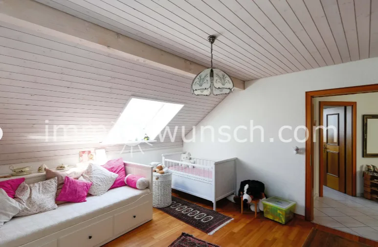 Charmante maison de 5 ½ pièces, avec superbe jardin, en zone résidentielle élevée et calme – photo 11 sur 14