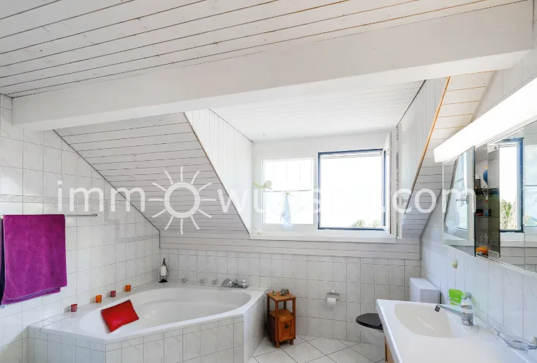 Charmante maison de 5 ½ pièces, avec superbe jardin, en zone résidentielle élevée et calme – photo 10 sur 14