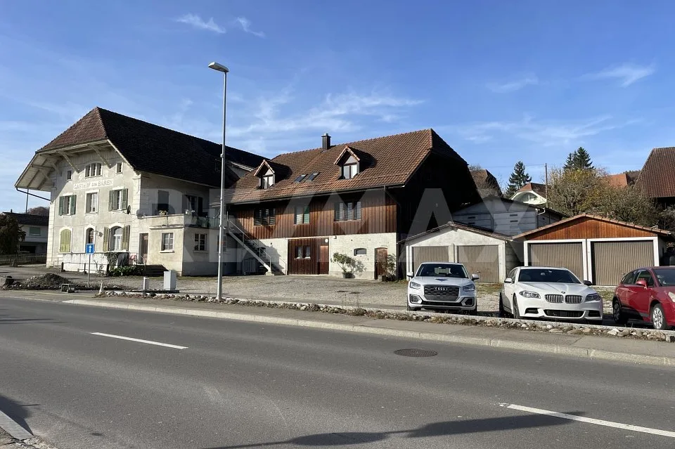 Grosszügiges Grundstück mit Machbarkeitsstudie für eine mögliche Wohnüberbauung. – Foto 11 von 12