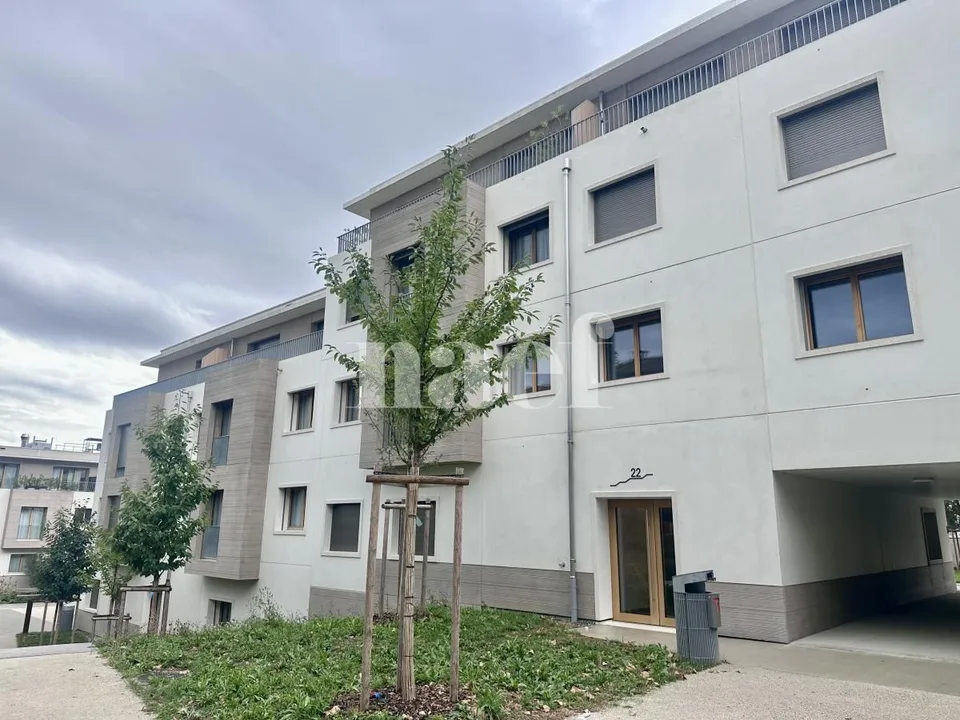 Bello appartamento con grande balcone - nel cuore di Satigny – foto 13 di 13