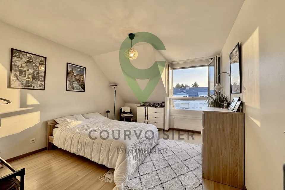 Incantevole duplex di 5,5 locali, modulabile in 2 appartamenti indipendenti – foto 8 di 13