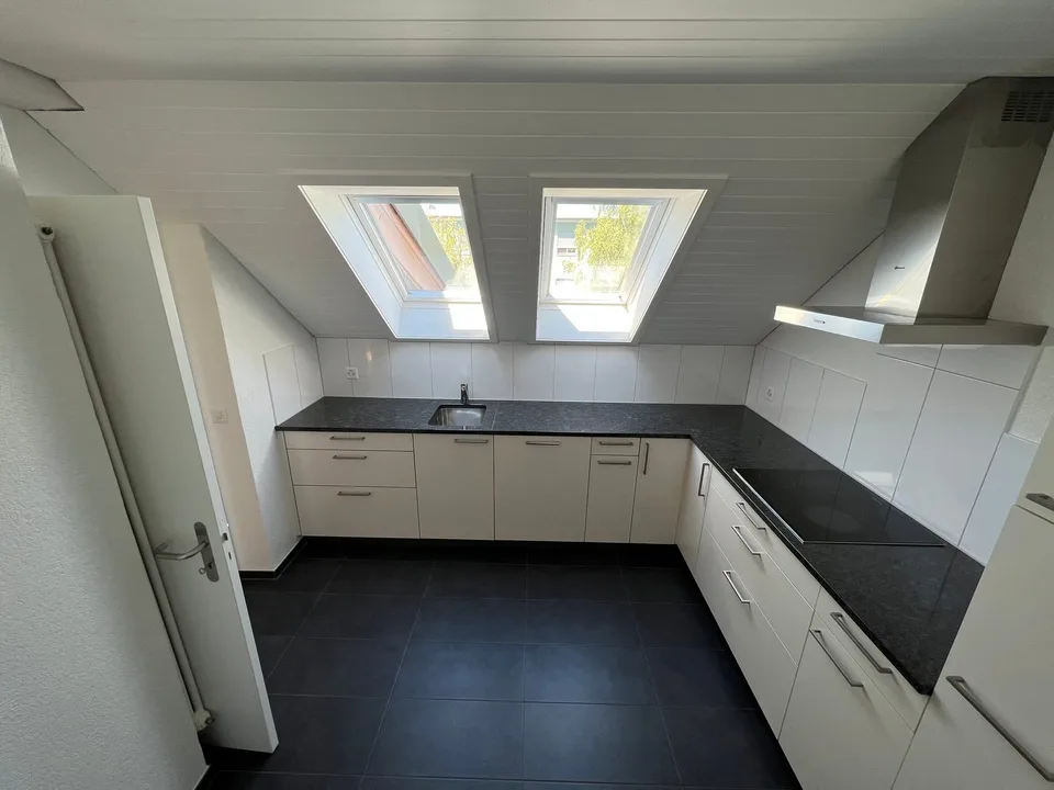 Appartement 2 Pièces, 4ème Étage Gauche – photo 2 sur 6