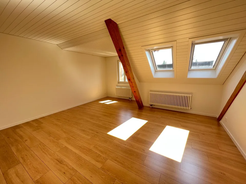 Appartement 2 Pièces, 4ème Étage Gauche – photo 3 sur 6