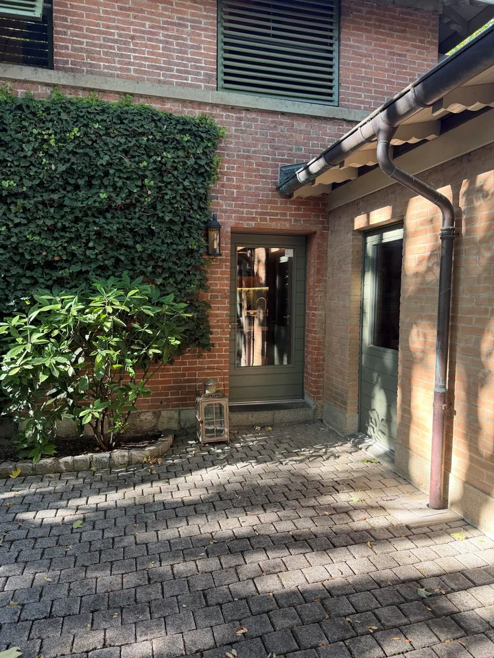 Adresse von Ausnahme im Herzen des Mont-Repos-Viertels in Lausanne – Foto 3 von 15