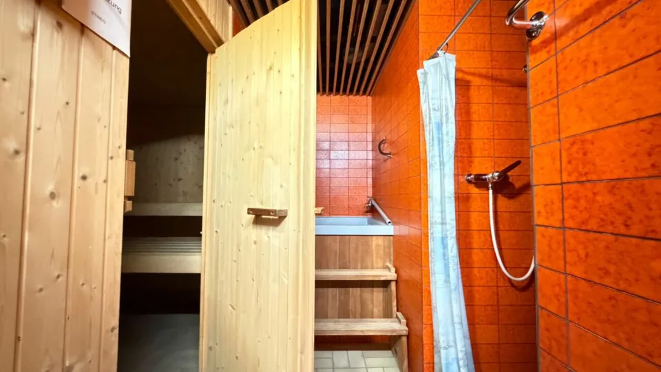 4,5 locali, terrazza, 2 bagni, box auto, sauna, fitness e sala party – foto 22 di 29