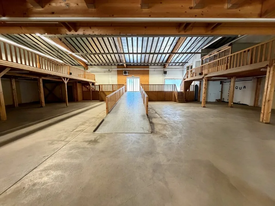 800 m2 Verkaufsfläche- oder Gewerbefläche in der Industrie Dietikon – Foto 4 von 4