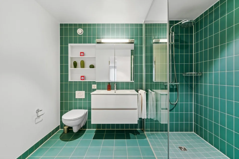 Moderne 4.5 Zimmerwohnung im Tower Münchenstein – Foto 7 von 11
