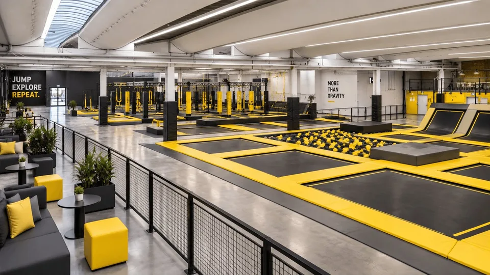 Hünenberg Gewerbe-Hub | Gewerbeflächen ab 1'000 m² für Produktion, Gewerbe, Freizeit und Showroom – Foto 6 von 13