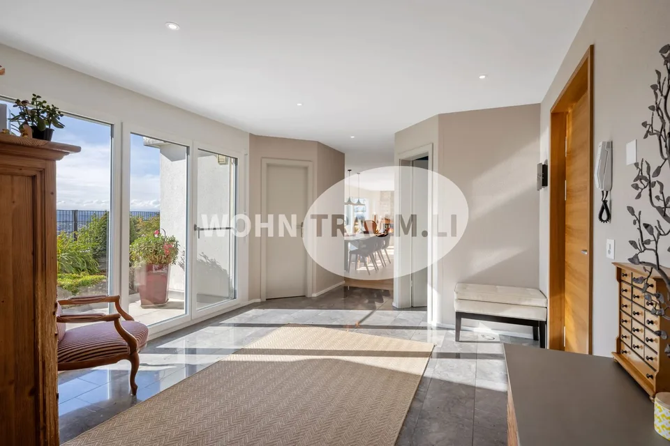 4.5-room attic apartment with a touch of luxury – photo 4 of 13
