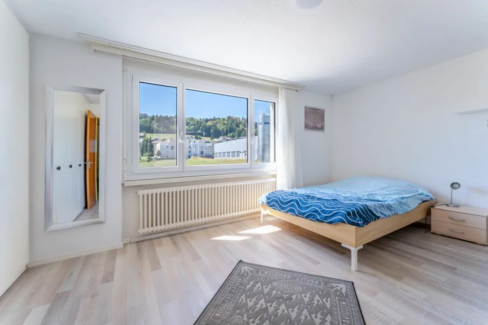 Maison ensoleillée de 5,5 pièces dans un endroit calme avec vue – photo 9 sur 15