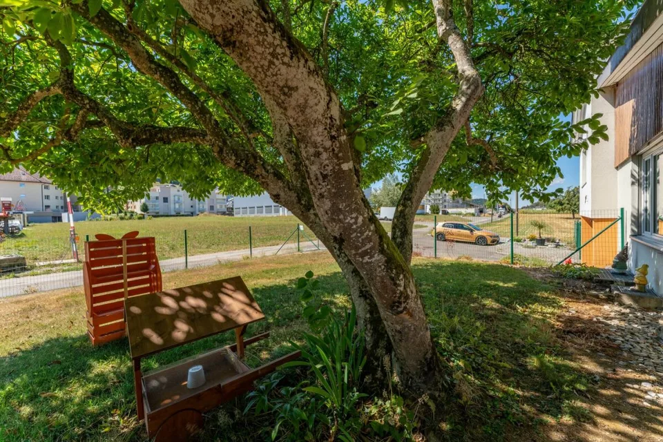 Maison ensoleillée de 5,5 pièces dans un endroit calme avec vue – photo 3 sur 15