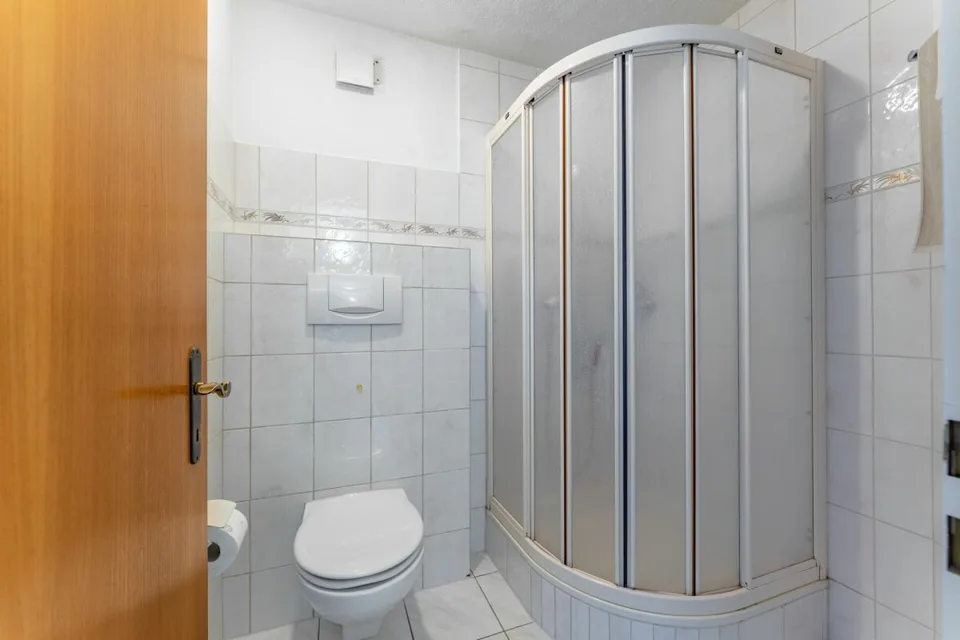 Maison ensoleillée de 5,5 pièces dans un endroit calme avec vue – photo 12 sur 15