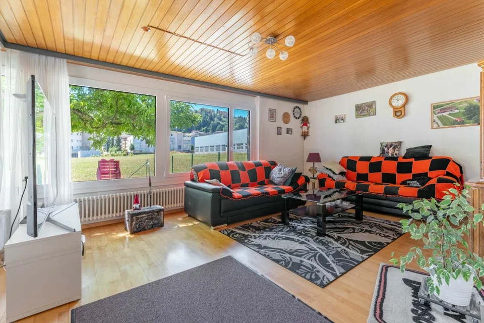 Maison ensoleillée de 5,5 pièces dans un endroit calme avec vue – photo 4 sur 15