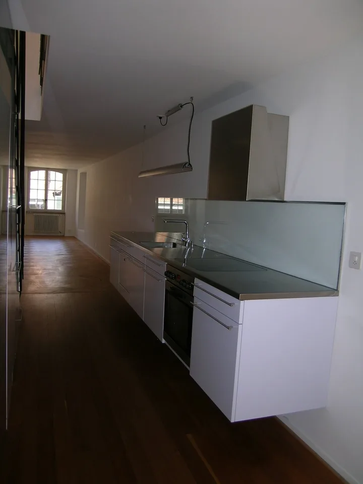 Wohnen in der Berner Altstadt – einzigartige Dachwohnung mit Terrasse – Foto 4 von 10