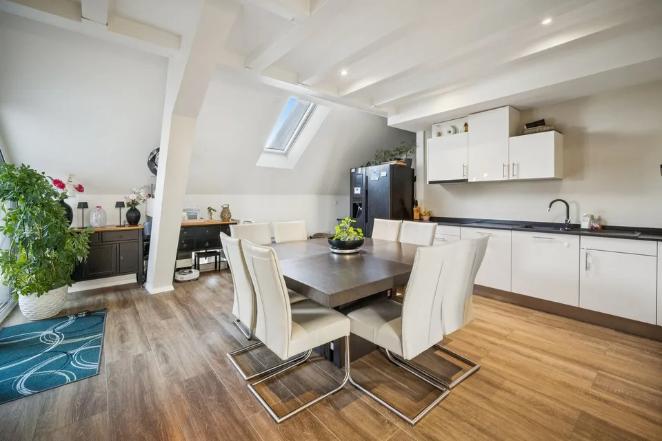 Magnifico duplex di 178m2 nel cuore del villaggio – foto 4 di 10