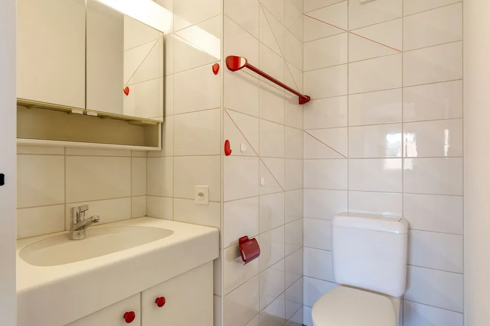 Comfortable 4.5-room apartment in Bassecourt – photo 10 of 13