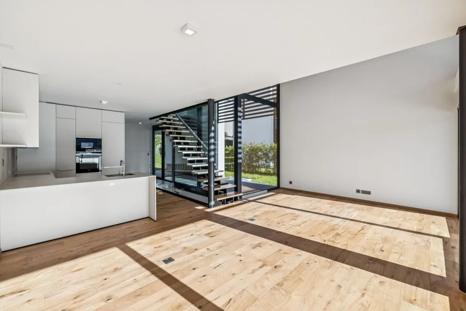 Neue, geräumige und luxuriöse Villa – Foto 3 von 13