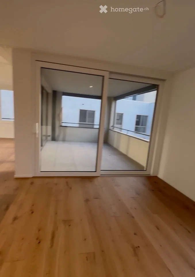 Grosszügige 4½-Zimmer-Wohnung – Foto 2 von 5