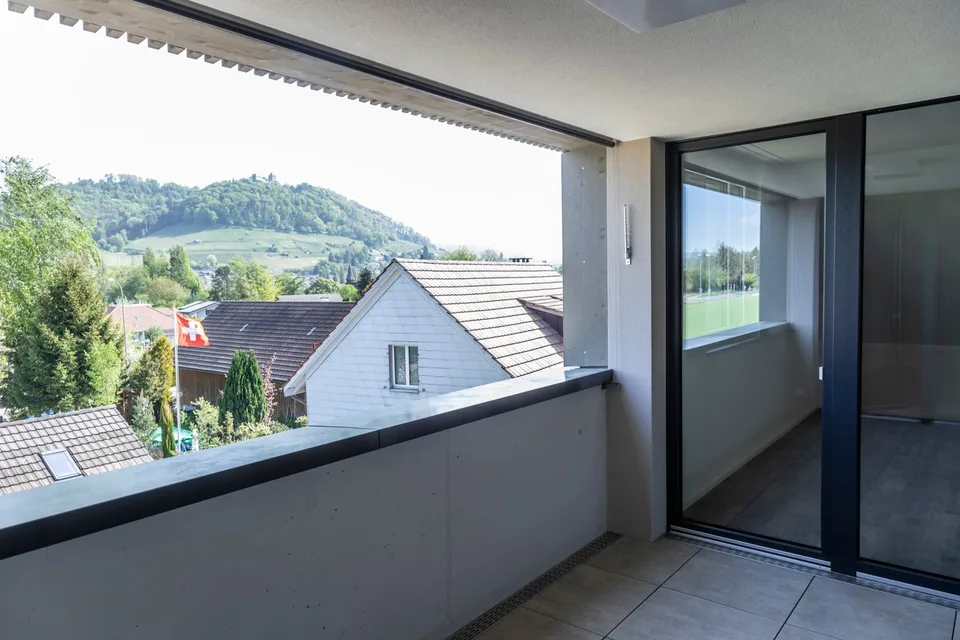 Wunderschöne helle Wohnung mit Blick ins Grüne – Foto 5 von 11