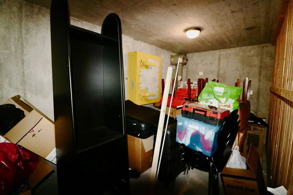 4,5 ZIMMER HELL IN EINER IDYLLISCHEN UMGEBUNG - KLEINE WEG mit 6 WOHNUNGEN – Foto 8 von 13