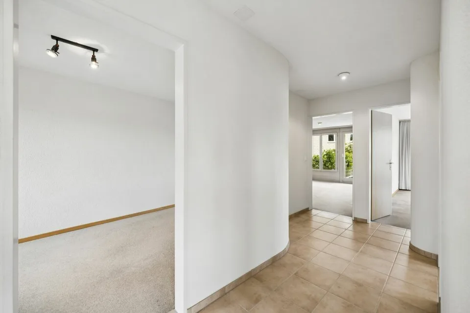 Spacieuse maison semi-détachée 6 1/2 pièces à Rotkreuz – photo 20 sur 30