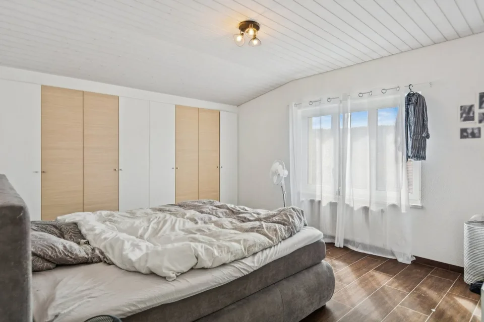Superbe opportunité : Spacieux appartement rénové en 2026 – photo 5 sur 12