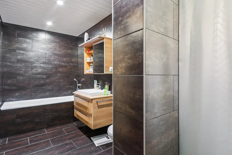 Superbe opportunité : Spacieux appartement rénové en 2026 – photo 8 sur 12