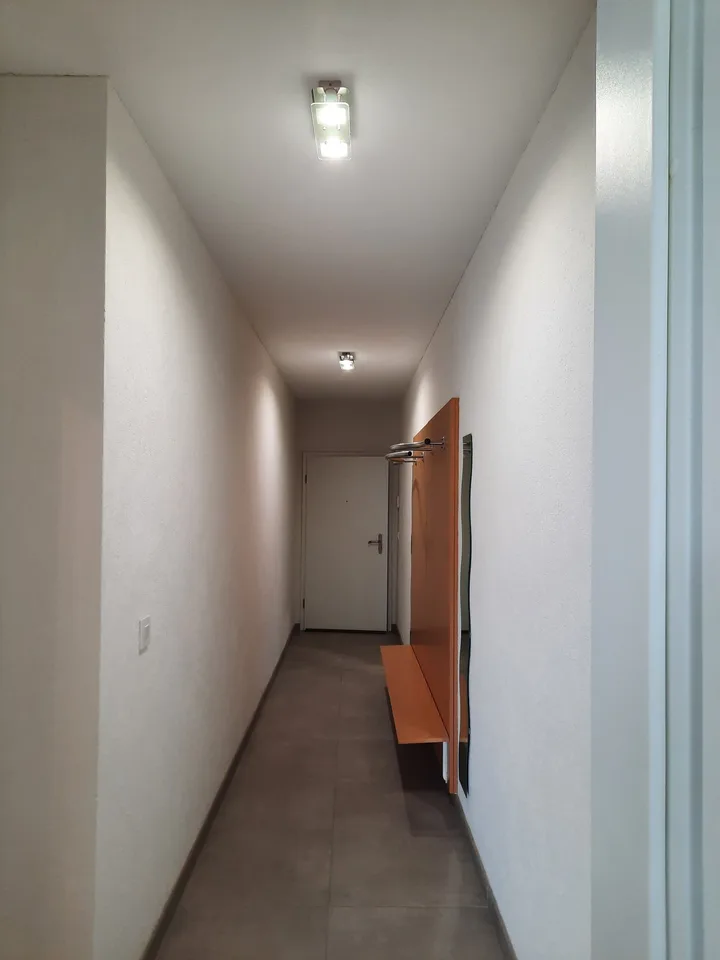 Schönes Büro von 3 Zimmern, geeignet für ein Büro oder einen Therapeuten – Foto 2 von 11