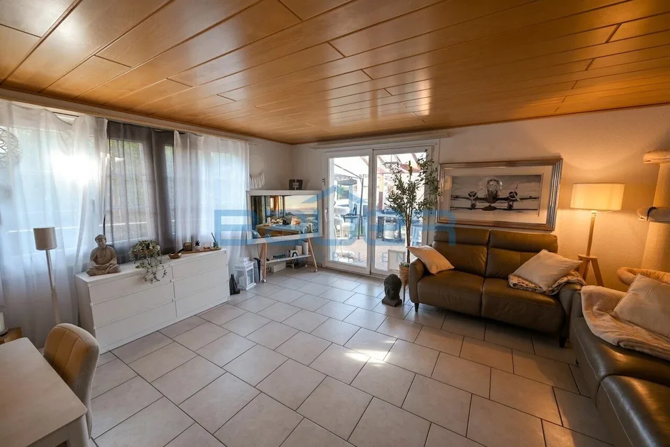 Maison mitoyenne confortable avec jardin et cheminée – photo 7 sur 12