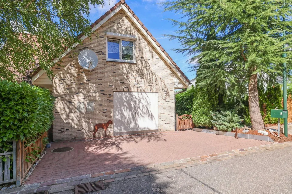 Freistehendes 5½ Zi.-Einfamilienhaus mit Garten in Metzerlen – Foto 3 von 19