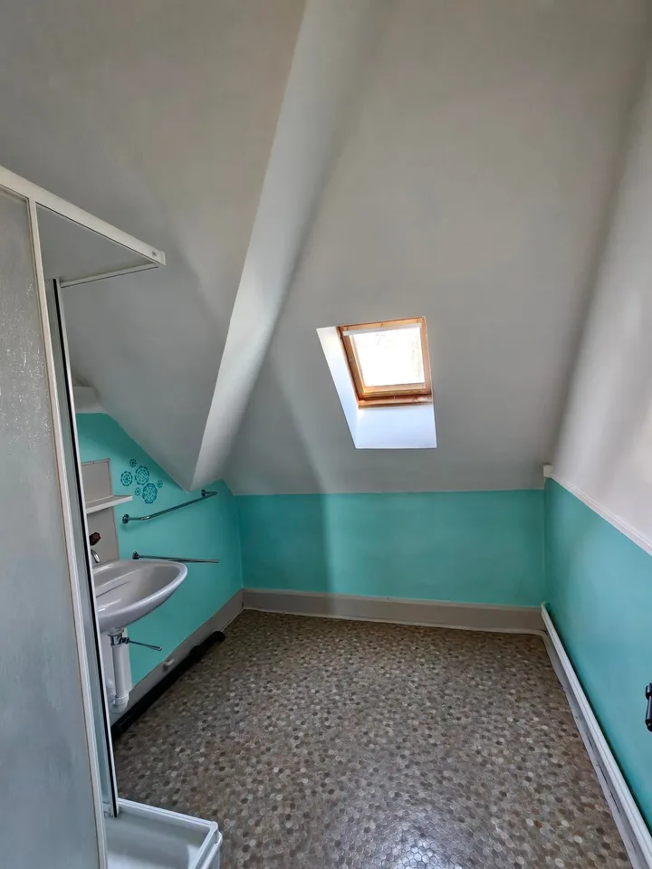 Geräumige 7.5-Zimmer-Wohnung befristet für 24 Monate – Foto 6 von 8