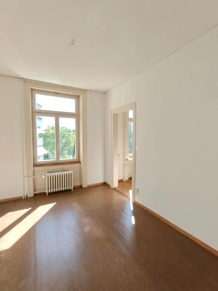 Geräumige 7.5-Zimmer-Wohnung befristet für 24 Monate – Foto 8 von 8
