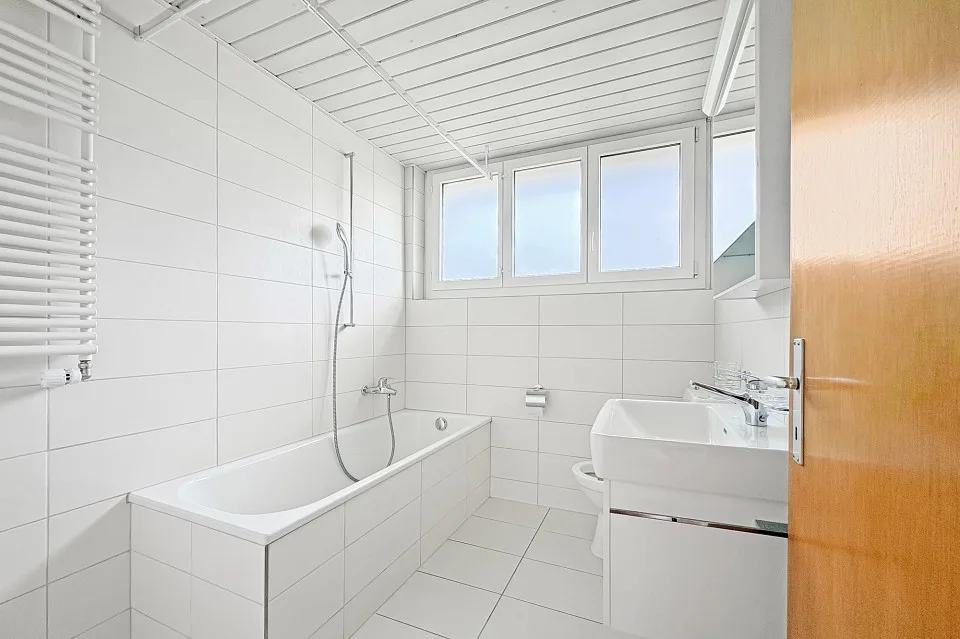 Maison à deux familles avec piscine et jardin de rêve sur la Worble – photo 9 sur 13
