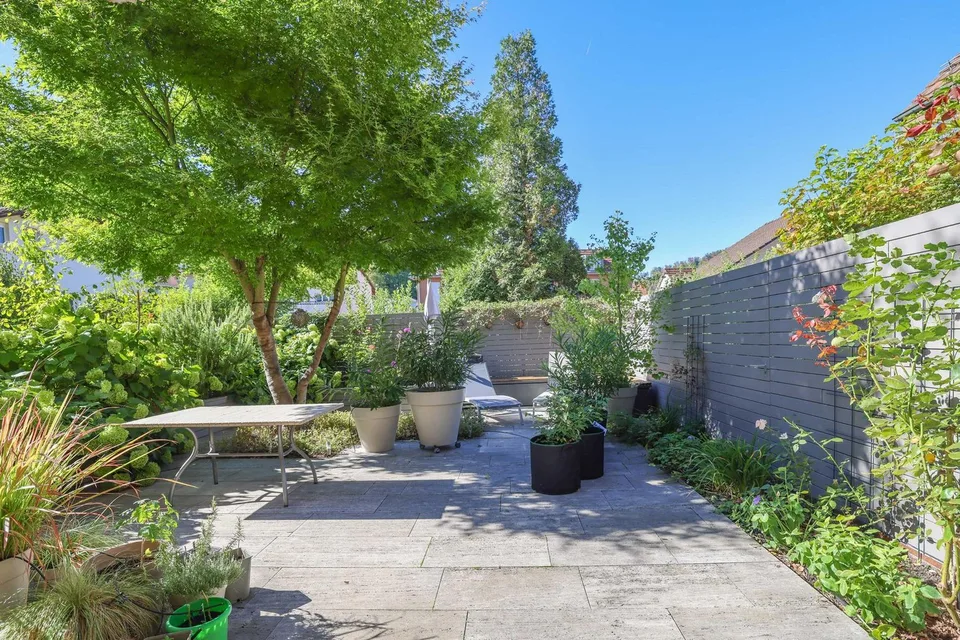 3½ Zi.-Gartenwohnung mit Charme und sonnigem Aussenbereich – Foto 2 von 12