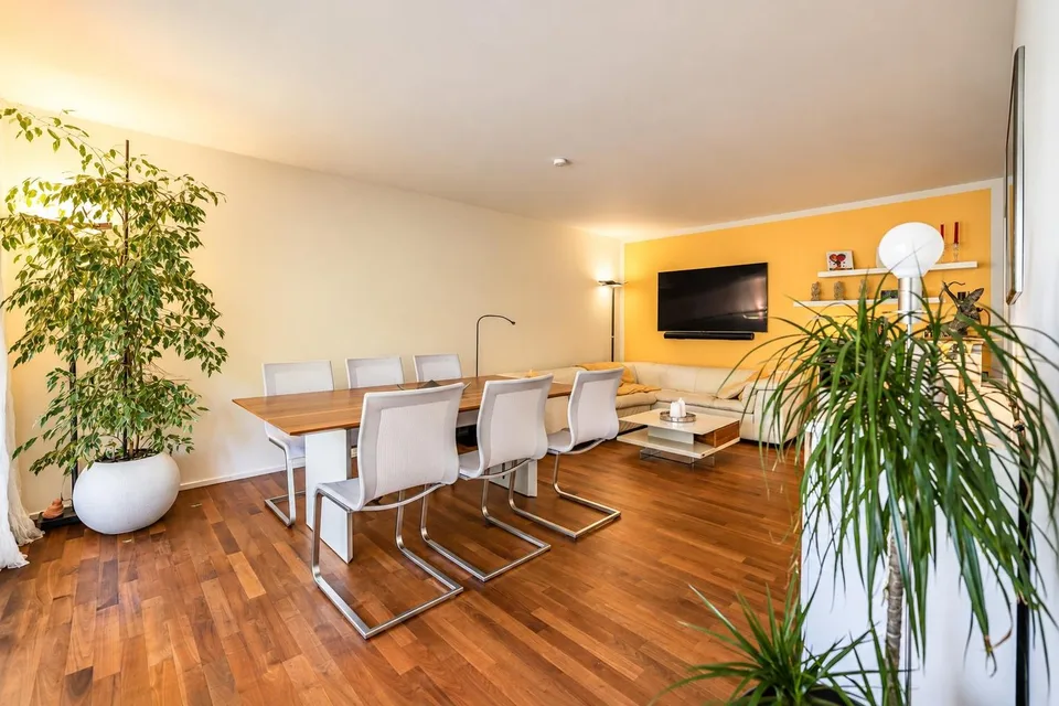 3½ Zi.-Gartenwohnung mit Charme und sonnigem Aussenbereich – Foto 5 von 12