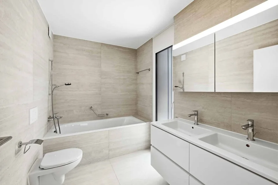 Magnifique appartement neuf de 4,5 pièces avec balcon couvert de 76 m2! – photo 6 sur 11
