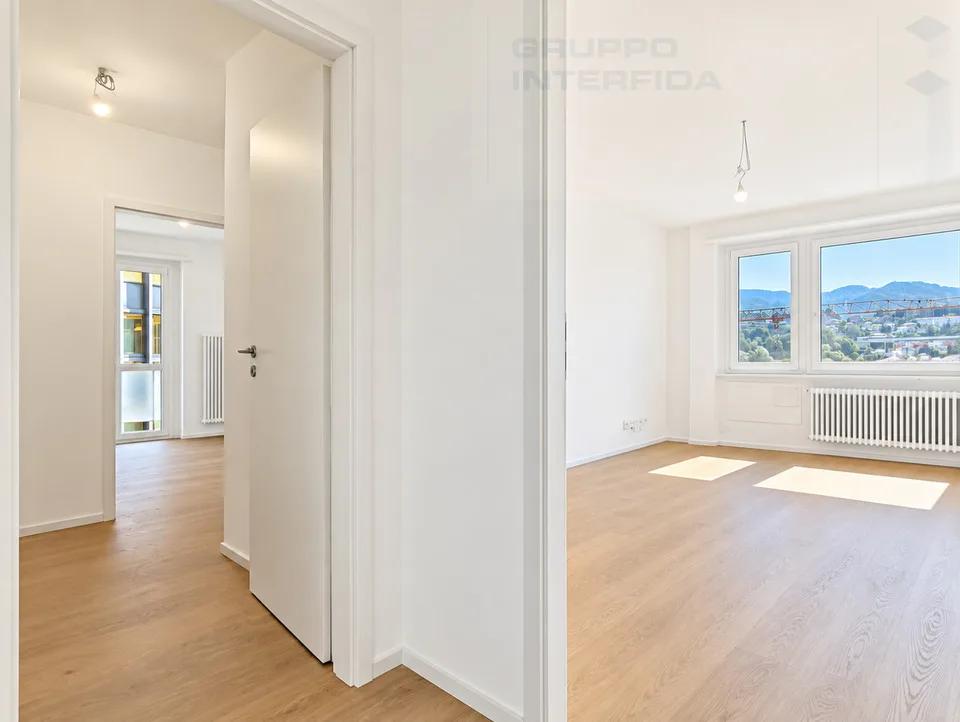 HELLES 3.5 ZIMMER WOHNUNG RENOVIERTE – Foto 3 von 7
