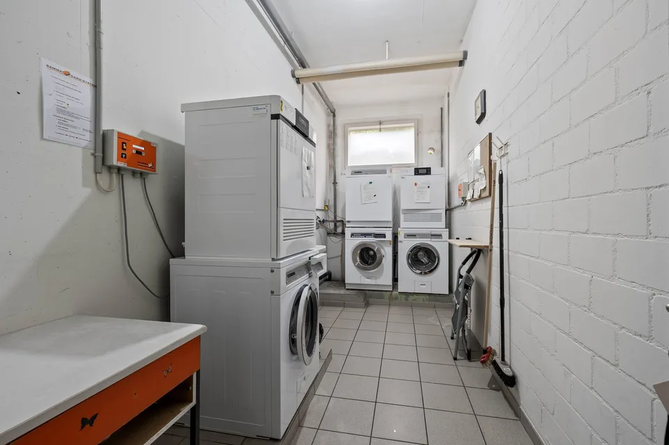 Modern, zentral und 2 Einstellhallenplätze inklusive – Foto 11 von 13
