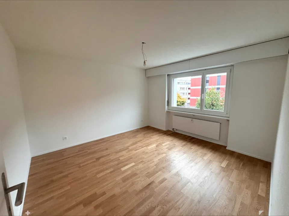 Komplett sanierte 3.5-Zimmerwohnung – Foto 5 von 10
