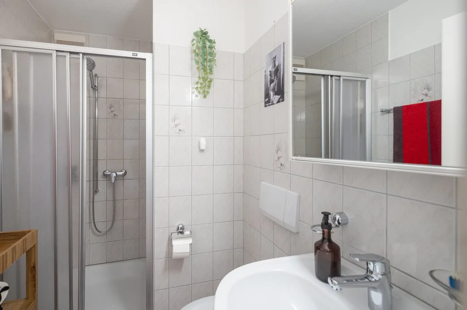 Bel appartement 4.5 pièces dans un quartier calme – photo 7 sur 8