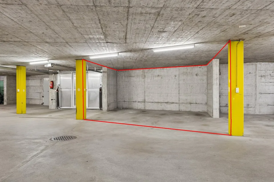 5.5-Zimmer - Maisonette Terrassenwohnung mit 51 m2 Terrasse und 315 m2 Gartenanteil – Foto 23 von 25