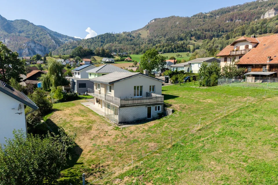 Einfamilienhaus an erhöhter, sonniger Lage mit Alpensicht – Foto 10 von 13