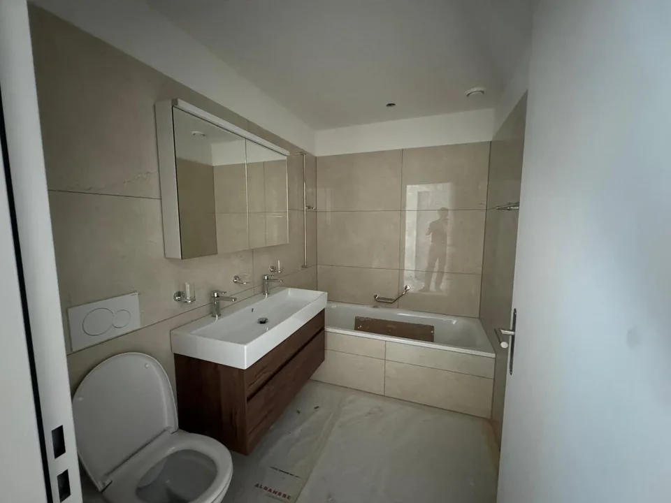 Luxuriöse Neubauwohnungen 3.5 bis 4.5 Zimmer mit Balkon oder Sitzplatz und Top-Ausstattung – Foto 3 von 24