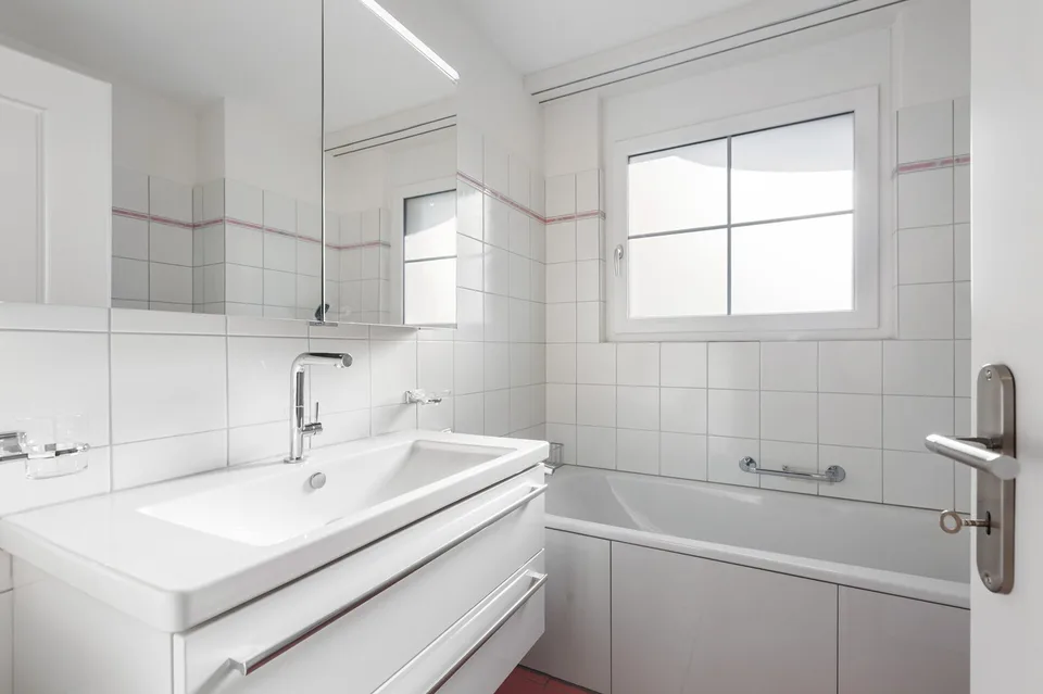 Frisch renovierte 5.5-Zimmer Wohnung - Wohnen in modernem Ambiente – Foto 5 von 6