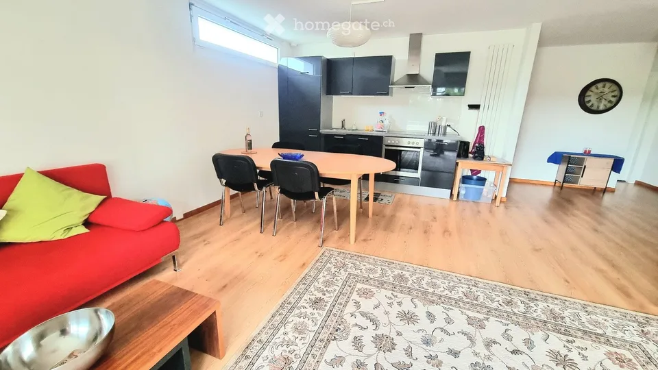 Zimmer gegen Dienstleistungen – Foto 2 von 3