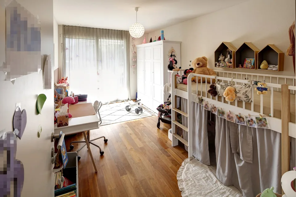 Grand appartement de jardin exclusif de 5,5 pièces avec beaucoup d'espace environnant – photo 20 sur 21