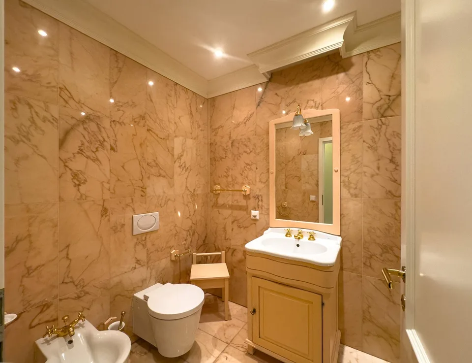 Prestiges Appartement mit Seeblick in Lugano – Foto 11 von 21