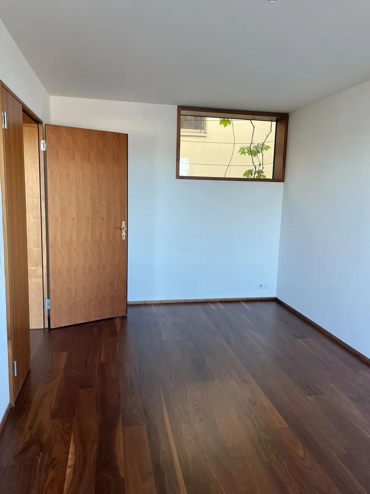 Bright 4.5-room apartment with lake view on Seestrasse in Horgen – photo 7 of 30
