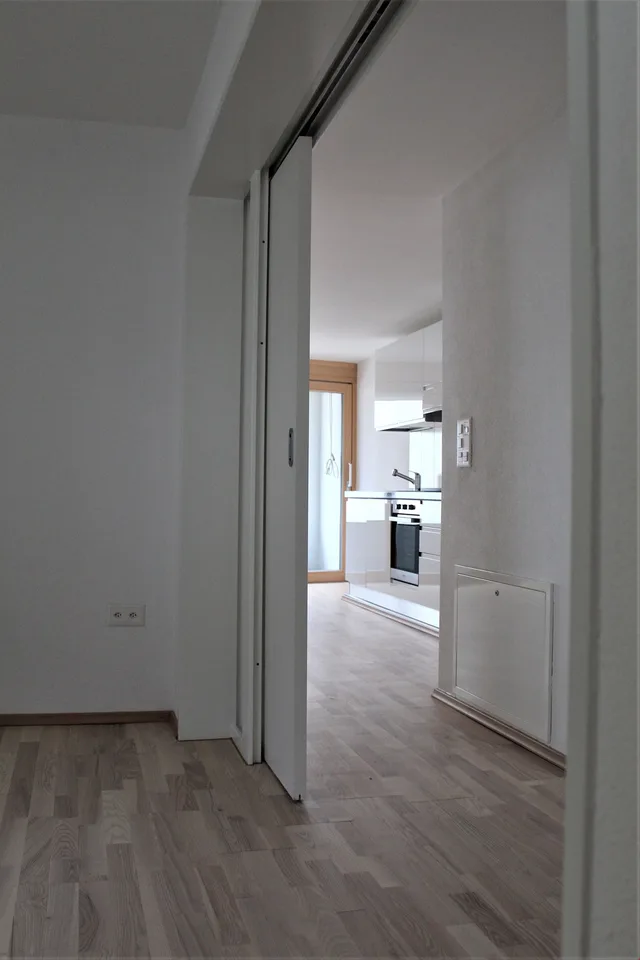 Moderne 2-Zimmer-Wohnung mit Balkon in Beinwil am See – ab sofort verfügbar – Foto 3 von 12